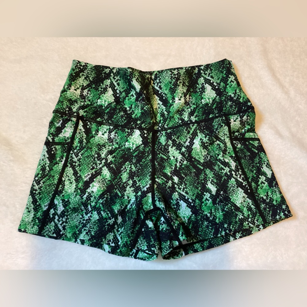 Constantly Varied Gear CVG 2.5” Venom Shorts